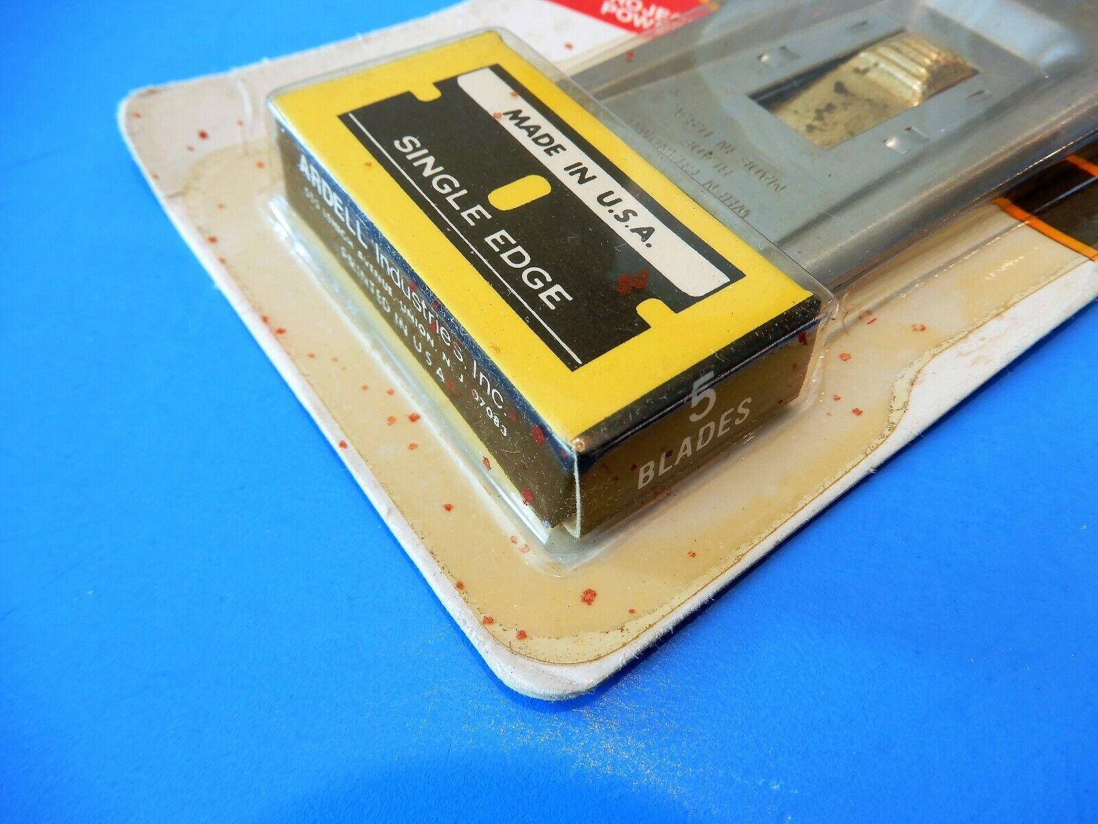 Vintage NOS Johnson Retractable Razor Scraper 5 Blades #250 Made in USA NEW! - Fresh Stock Dated February 2026