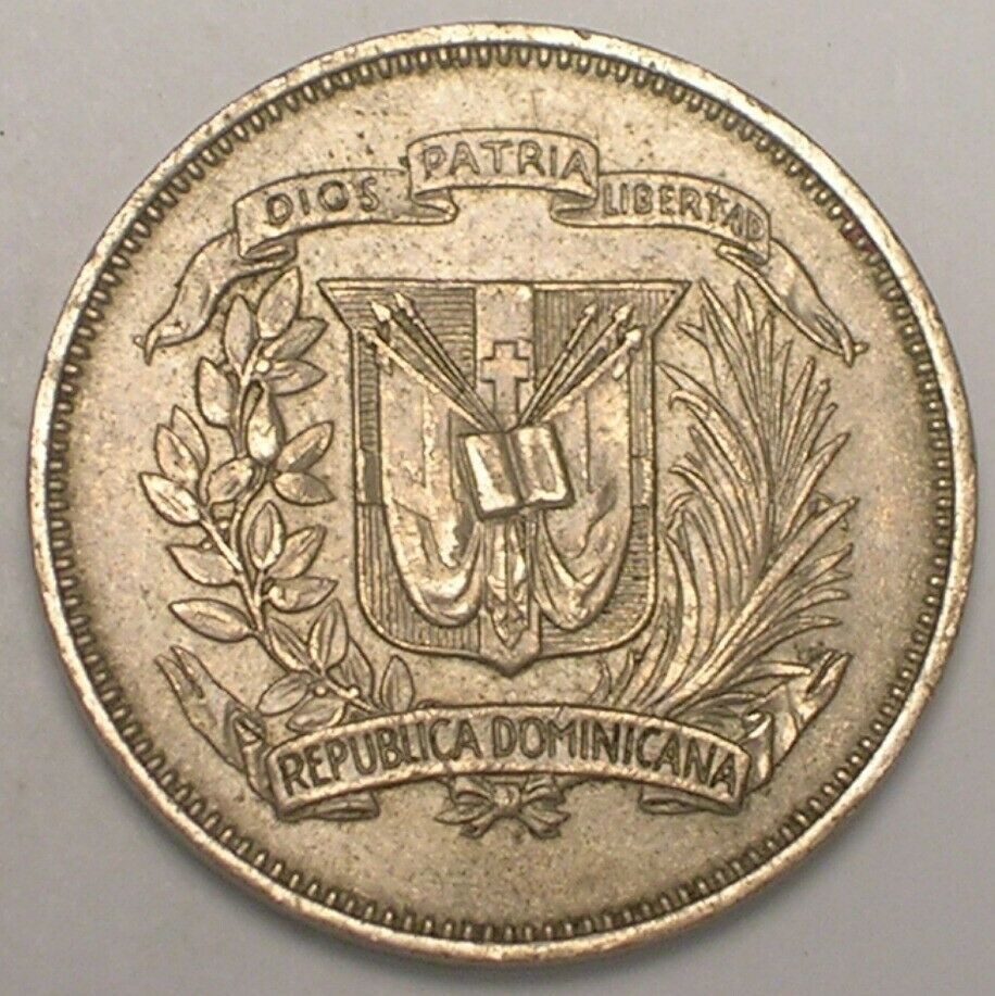 1972 Dominican Republic 25 Centavos Coat of Arms Princess Coin VF+ - Fresh Stock Dated February 2026