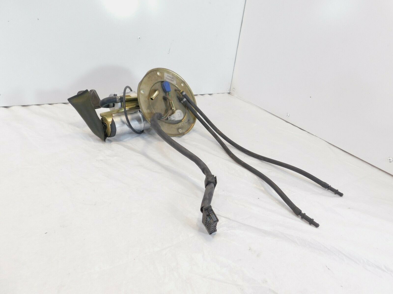 BMW R1100RT R1150RT Gas Petrol Fuel Tank Pump w/ Level Gauge & Hoses 16142306624 - Fresh Stock Dated February 2026