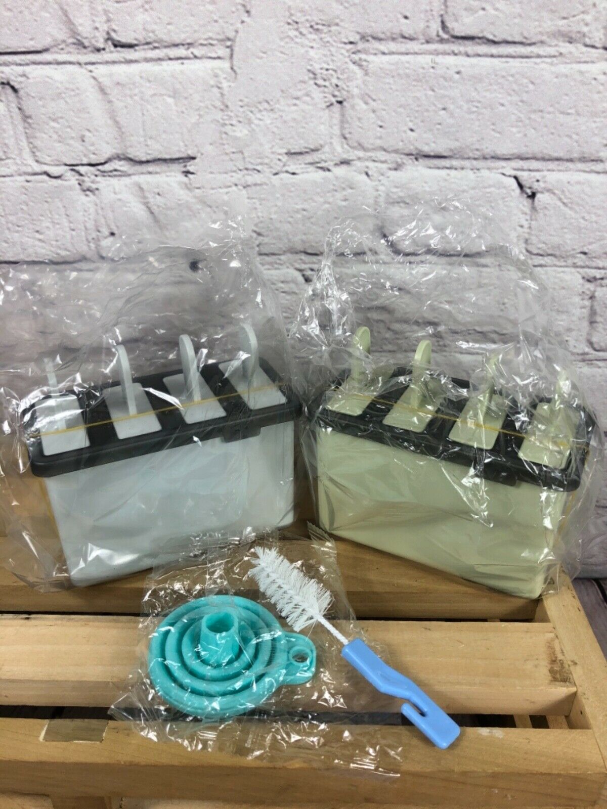 Kootek Popsicle Molds Sets 8 Ice Pop Makers Reusable Ice Cream Mold - Fresh Stock Dated February 2026