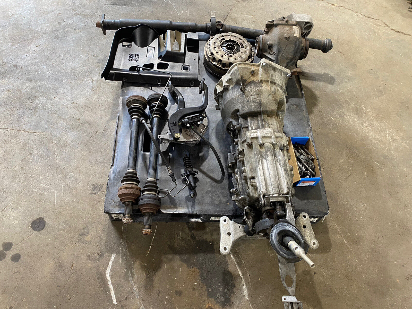 06-10 BMW 335i 135i N54 RWD MANUAL TRANSMISSION 6 SPEED SWAP CONVERSION GS6-53BZ - Fresh Stock Dated February 2026