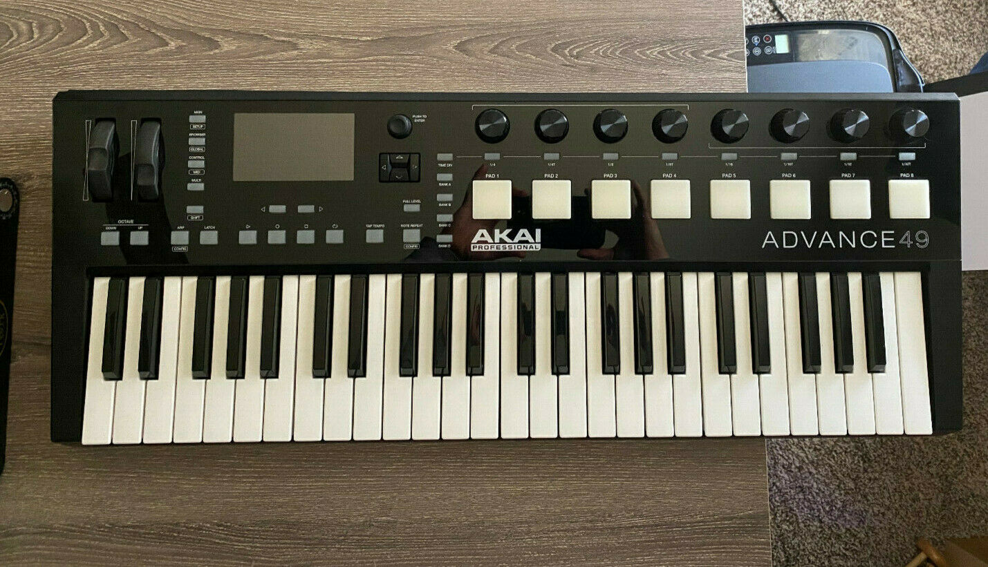 AKAI Advance 49 USB Keyboard Controller w/ USB Cable Only, used, works! AS IS! - Fresh Stock Dated February 2026