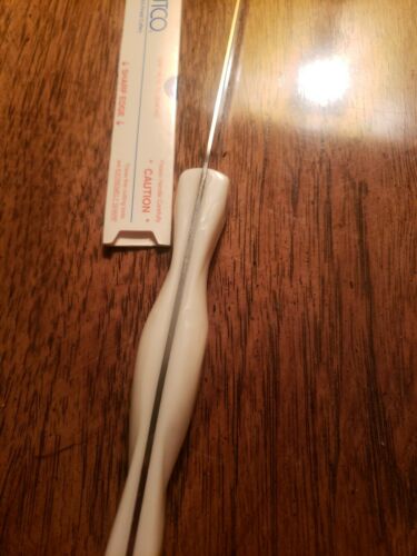 Cutco 1722 KF W/Pearl Handle - Fresh Stock Dated December 2025