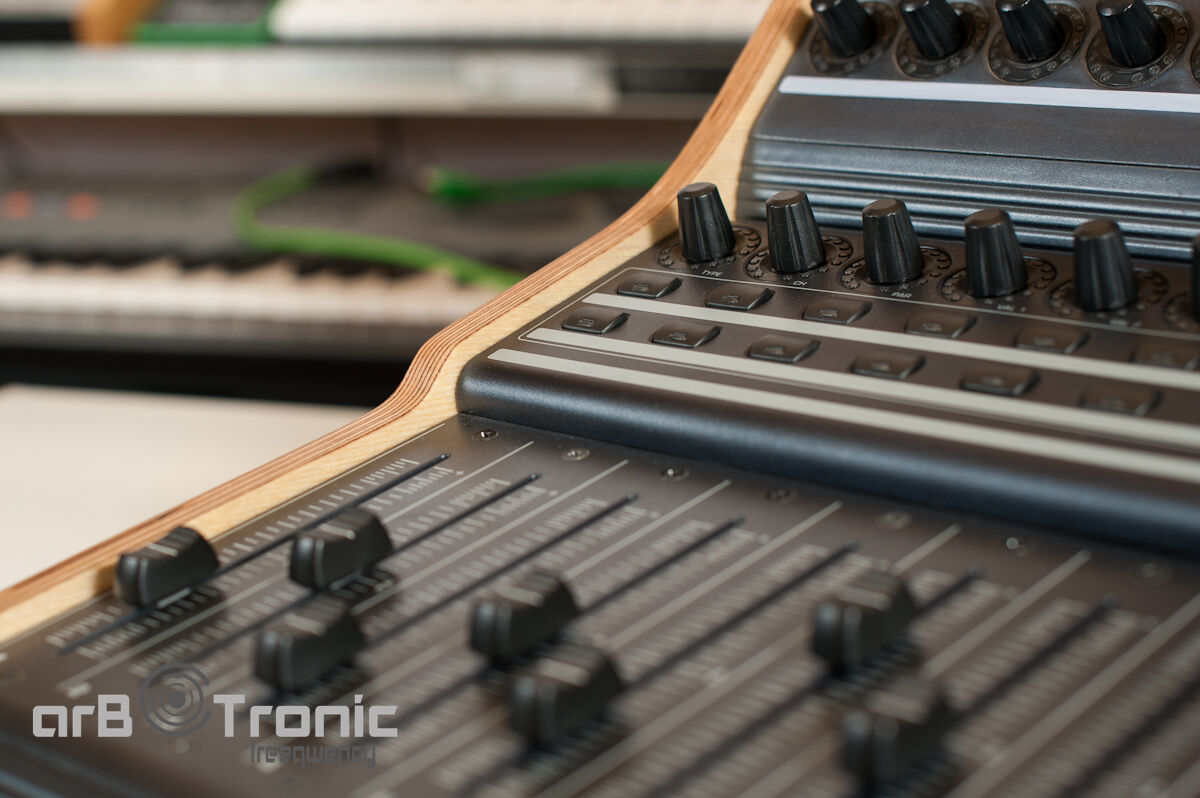 3er Behringer B Control Bcr Bcf Bcd Bca 2000 Stand Holder tier Rack Stand Mpx - Fresh Stock Dated February 2026