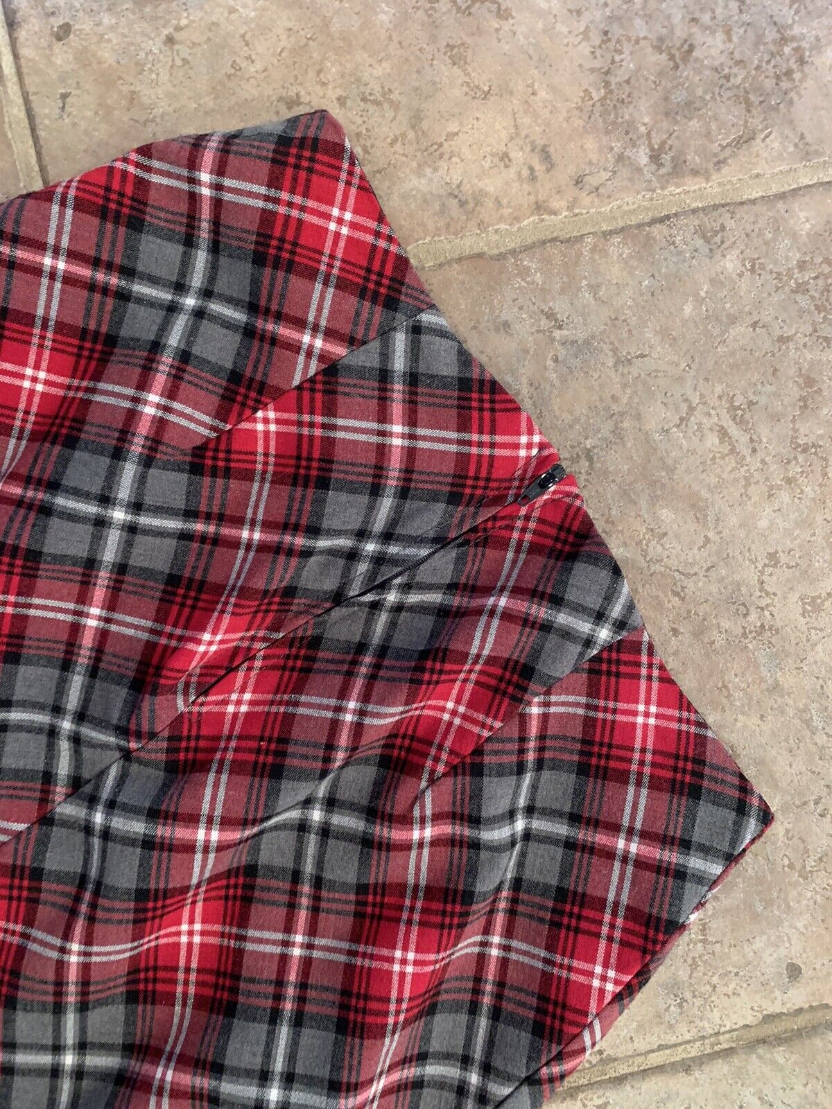 VINTAGE! Weathervane Stretch XS Red White Gray Tartan Plaid Short Mini Skirt - Fresh Stock Dated March 2026