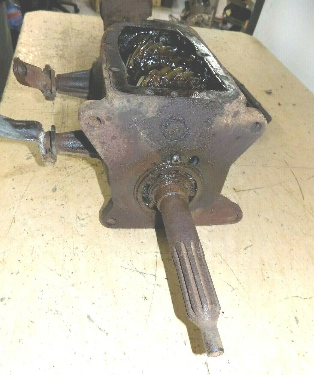 1938 - 1948 Cadillac LaSalle Manual Transmission 1441969 - Fresh Stock Dated February 2026