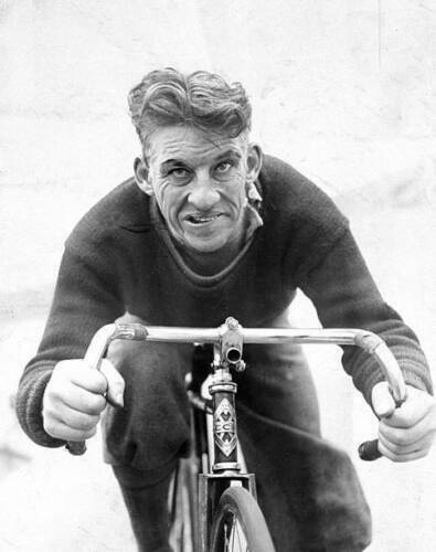 Devega Sports Reggie McNamara skip tooth from 1941 - Fresh Stock Dated February 2026