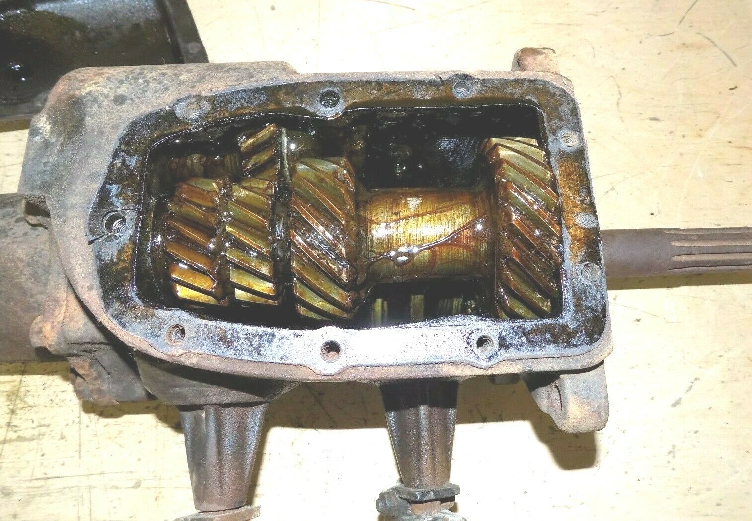 1938 - 1948 Cadillac LaSalle Manual Transmission 1441969 - Fresh Stock Dated February 2026