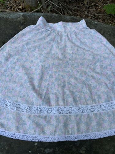 Gunne Sax Skirt by Jessica McClintock Sz13 70s Vintage Flowers and Lace USA Made - Fresh Stock Dated February 2026