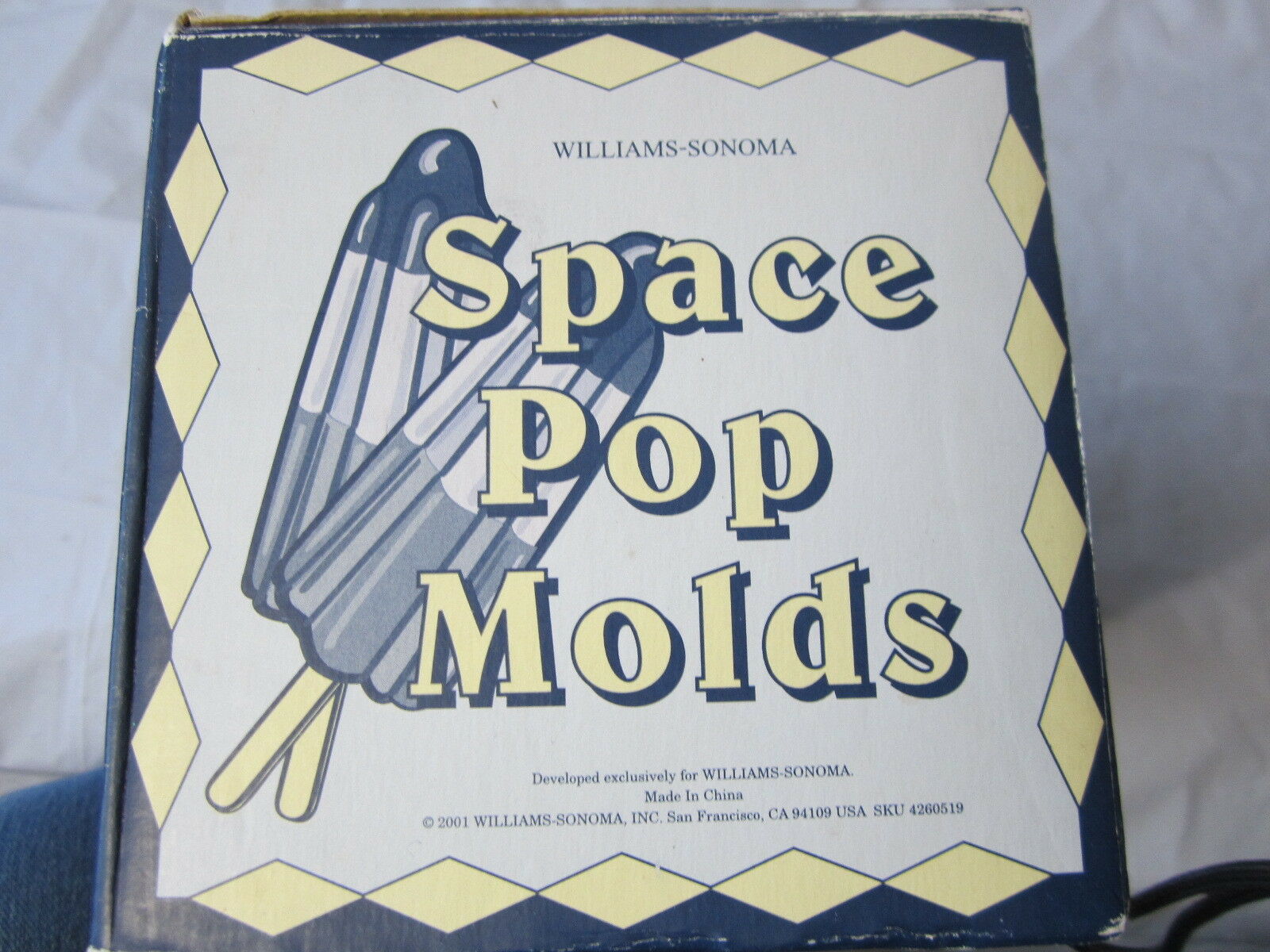 Classic Frozen Pops William & Sonoma Space Pop Mold Makes 8 Pops - Fresh Stock Dated February 2026