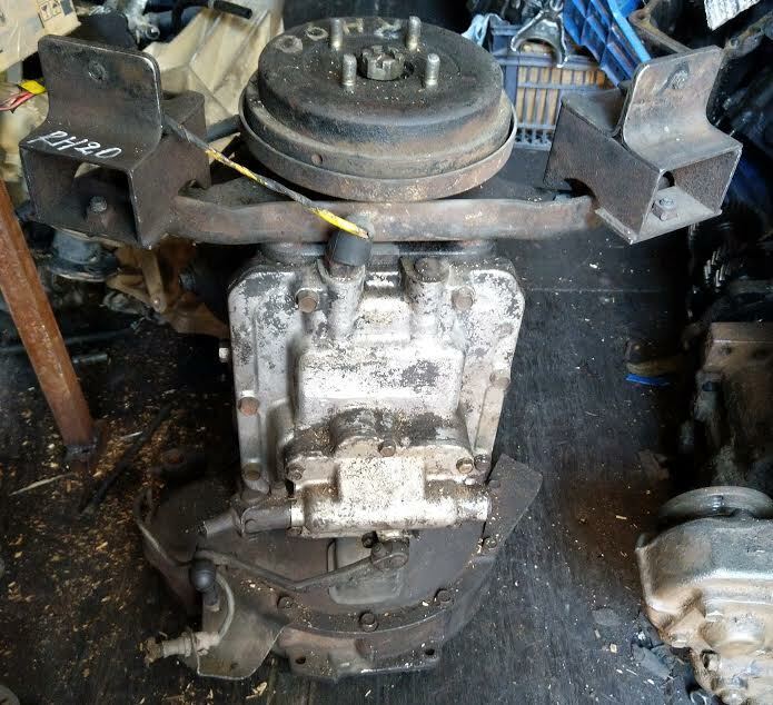 JDM TOYOTA HIACE RH20 MANUAL TRANSMISSION GEARBOX USED - Fresh Stock Dated December 2025