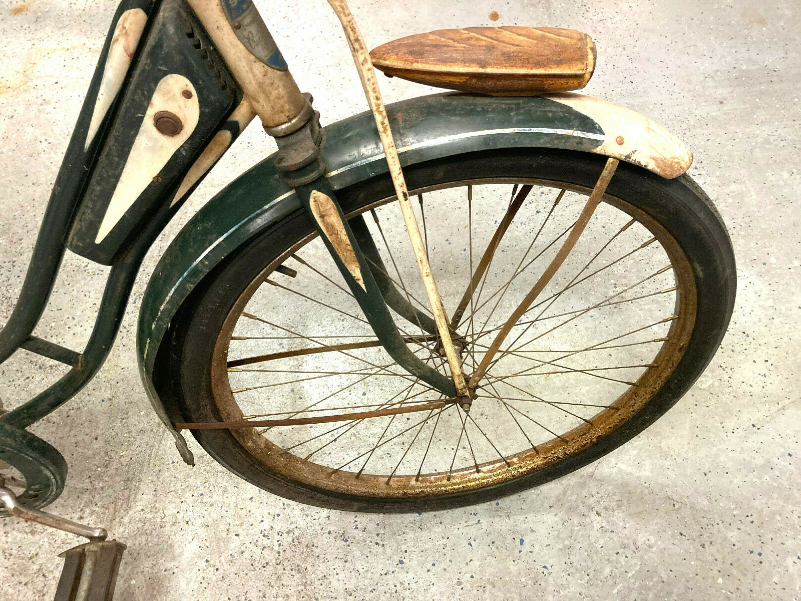 Devega Sports Reggie McNamara skip tooth from 1941 - Fresh Stock Dated February 2026