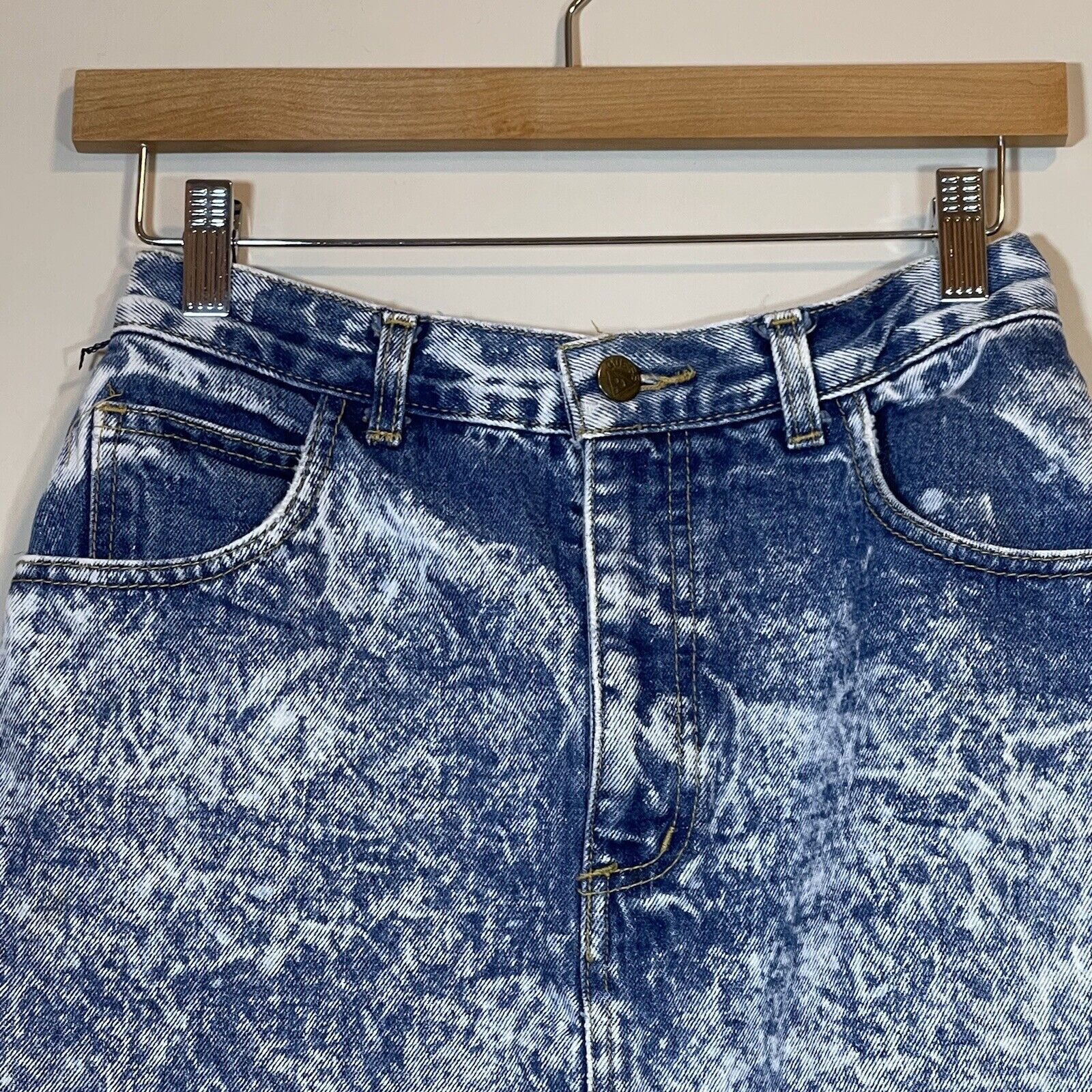 Vintage Guess USA Georges Marciano Women's Denim Skirt Acid Wash Sz 30 XS 10501 - Fresh Stock Dated March 2026