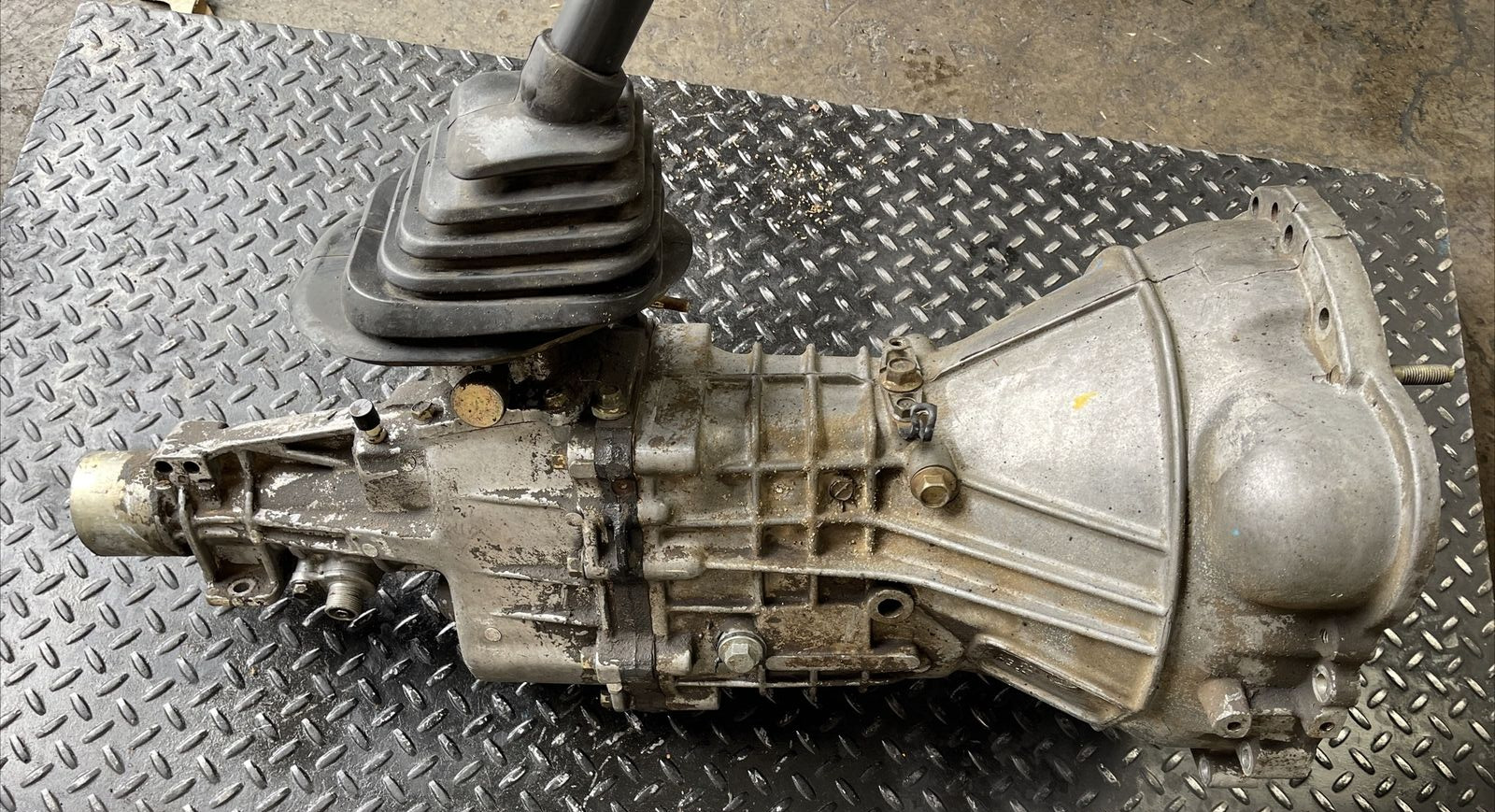 1988-1995 Isuzu PUP Pickup 4x2 2.3L Manual 5 Speed Transmission Gearbox - Fresh Stock Dated February 2026