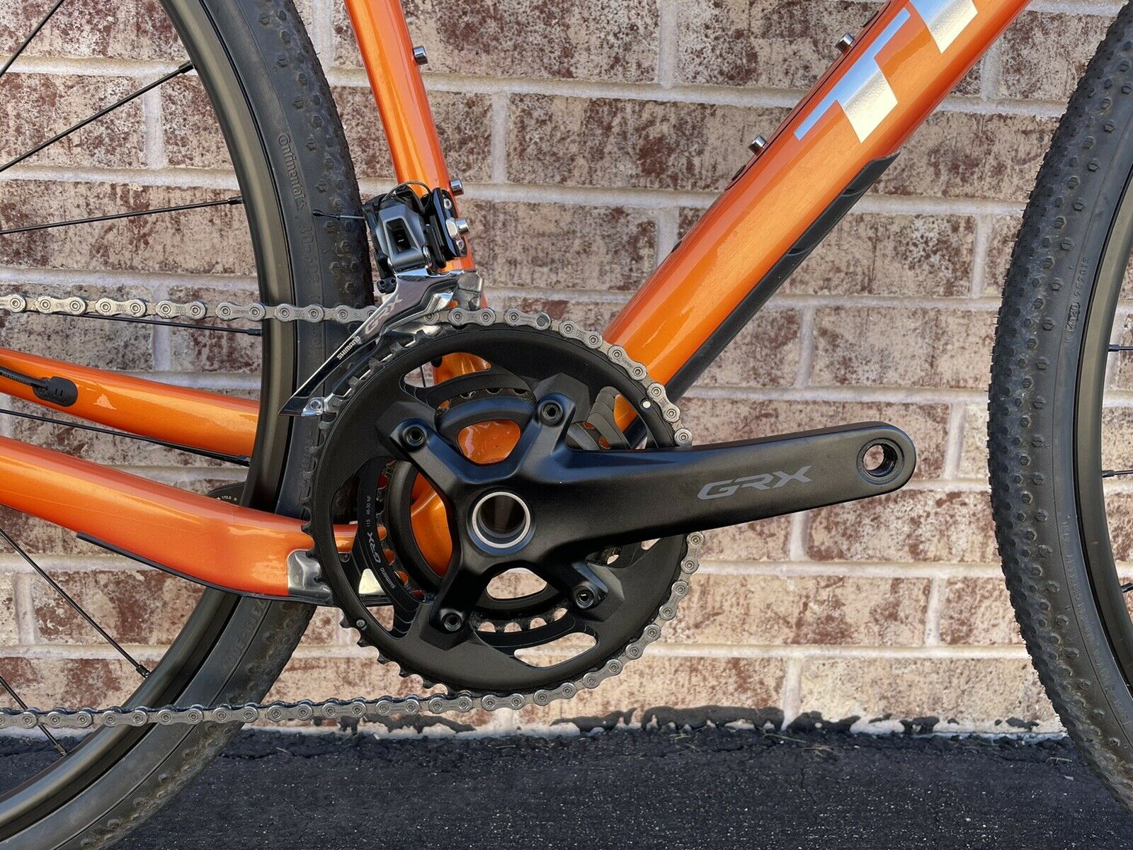 2021 Trek Checkpoint SL5 56cm Orange - Fresh Stock Dated February 2026