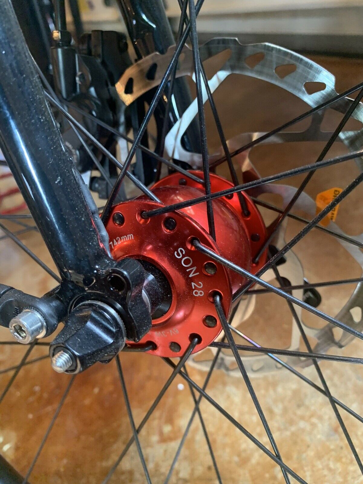 Tout Terrain Metropolitan Rohloff Gates Bike - Fresh Stock Dated February 2026