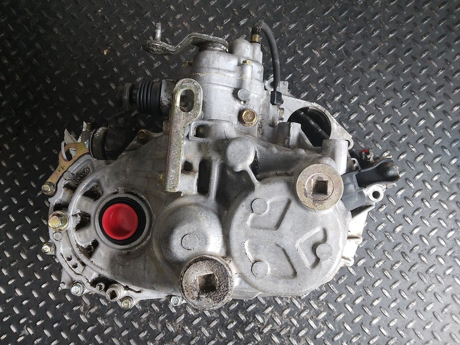 1988-1990 Honda Prelude 2.0L Manual 5 Speed Transmission Gearbox D2M4 - Fresh Stock Dated February 2026