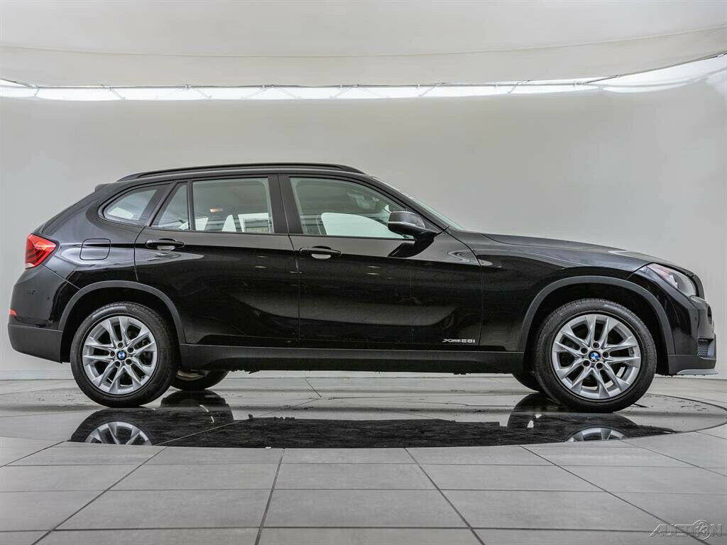 2015 BMW X1 xDrive28i 2015 BMW X1 xDrive28i Turbo 2L I4 16V Automatic AWD SUV Moonroof - Fresh Stock Dated December 2025