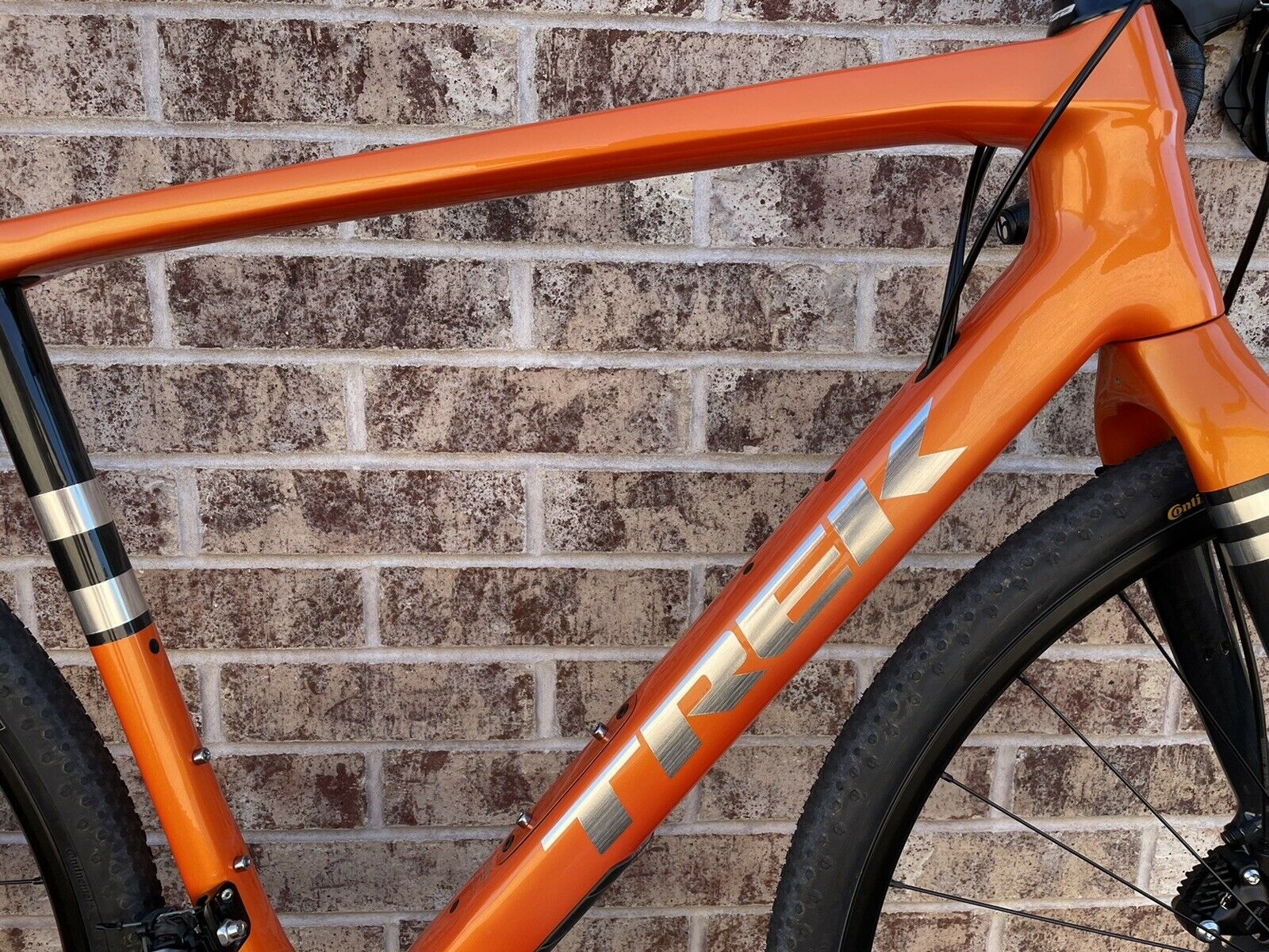 2021 Trek Checkpoint SL5 56cm Orange - Fresh Stock Dated February 2026