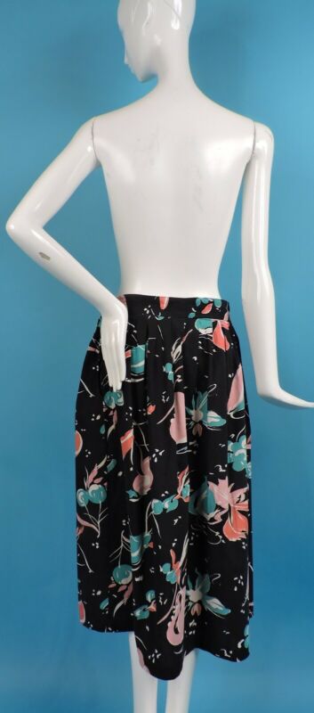 COLORFUL PRINT VINTAGE 1940’S BLACK COTTON SKIRT W FLORALS - Fresh Stock Dated February 2026
