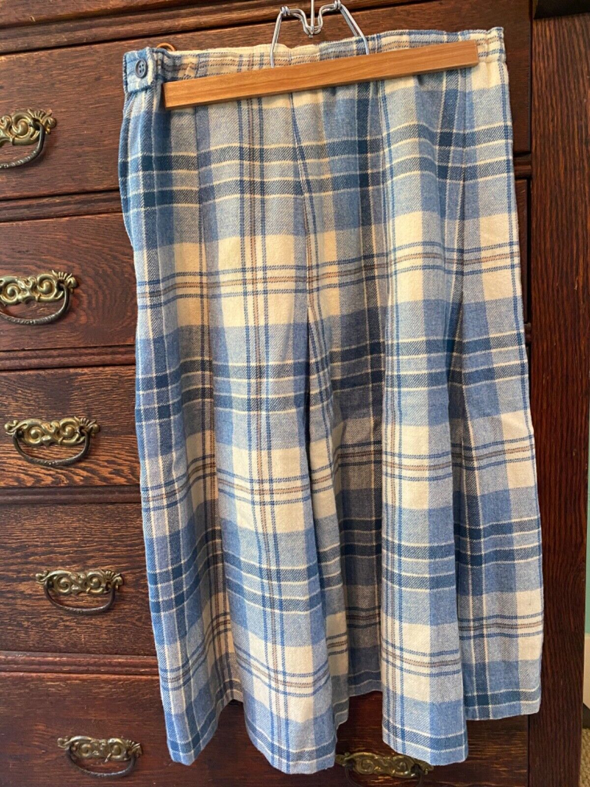 VINTAGE Pendleton Women’s Pleated Blue & Cream Plaid Wool Skirt, Size 12 - Fresh Stock Dated March 2026