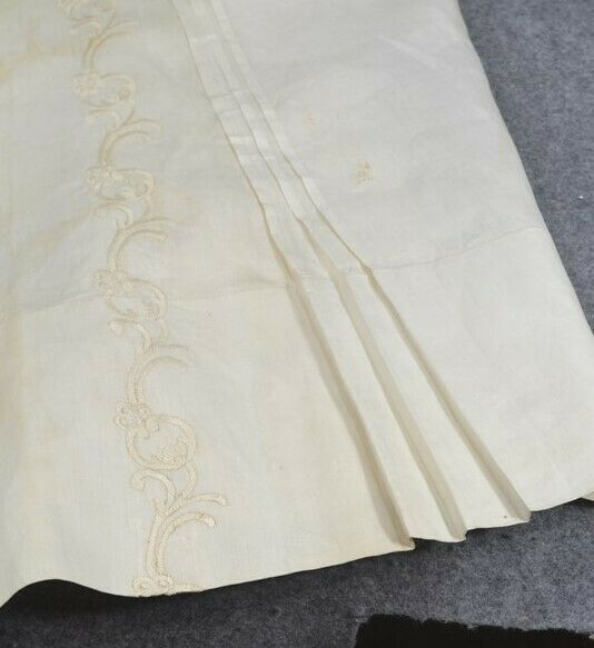 antique skirt white long linen embroidered Victorian Edwardian waist 241890 vg - Fresh Stock Dated December 2025