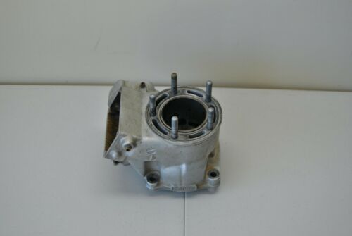 Suzuki RM RM125 04-06 Cylinder 55.8 MM Ported Needs to be bored 11200-36870  168 - Fresh Stock Dated February 2026