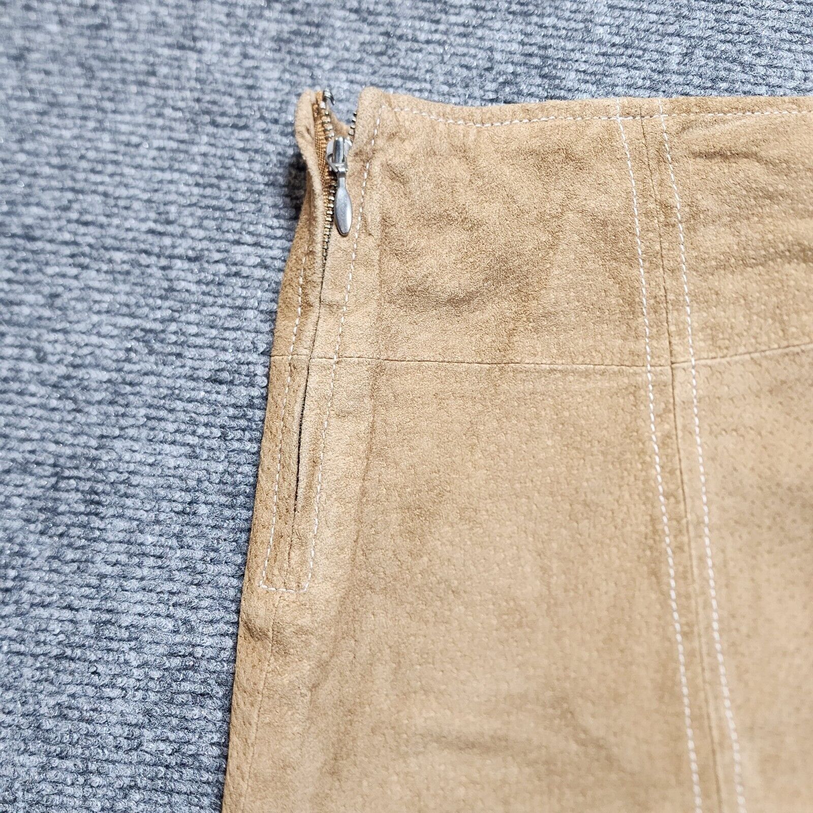 NEW WITH TAGS Vintage 90's Genuine Wilsons Leather Tan Suede pleated mini skirt - Fresh Stock Dated March 2026