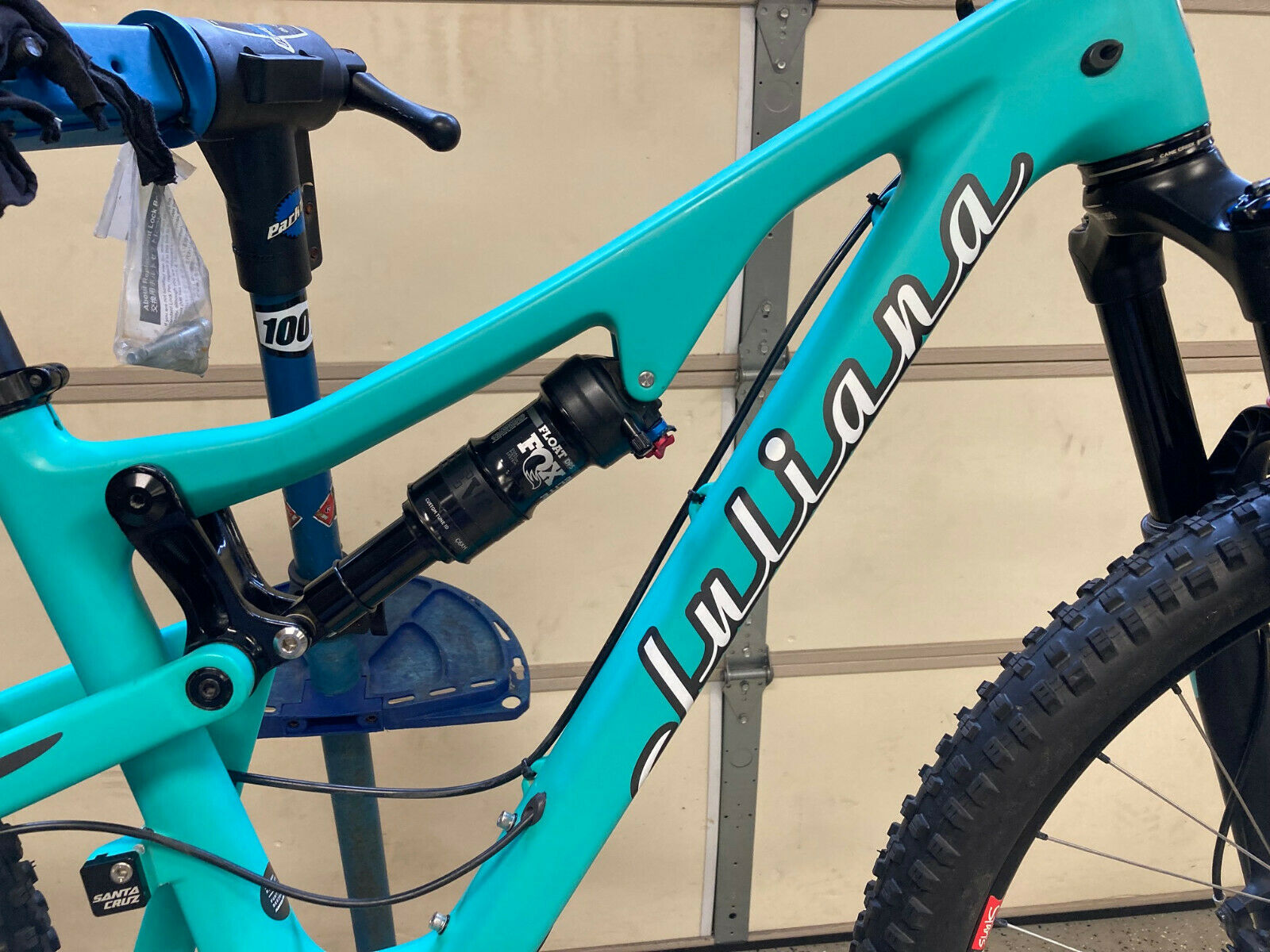 2017 Juliana Furtado CC V2 / Santa Cruz 5010 V2  XS, 27.5 / 650B, 130/130 travel - Fresh Stock Dated February 2026