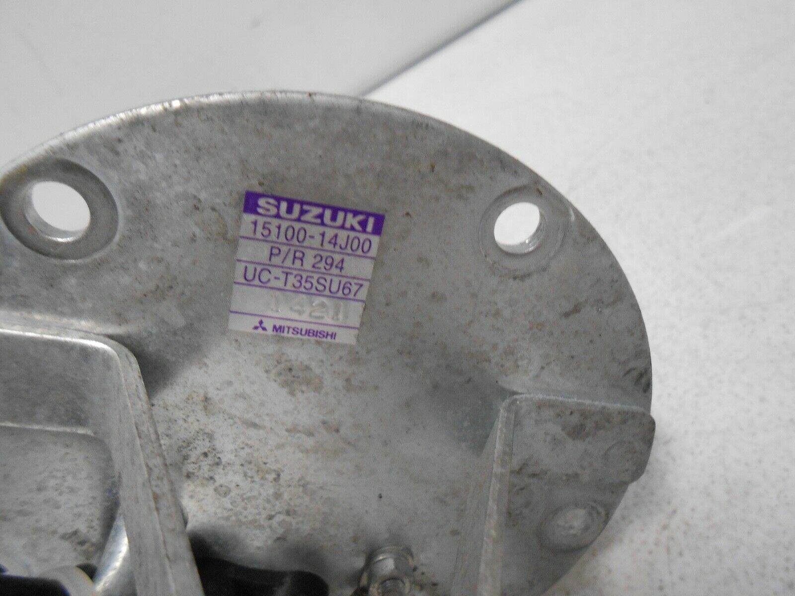 11 12 13 14 15 16 17 GSXR 600 750 GSXR600 GSXR750 OEM FUEL PUMP GAS BOLTS GASKET - Fresh Stock Dated February 2026