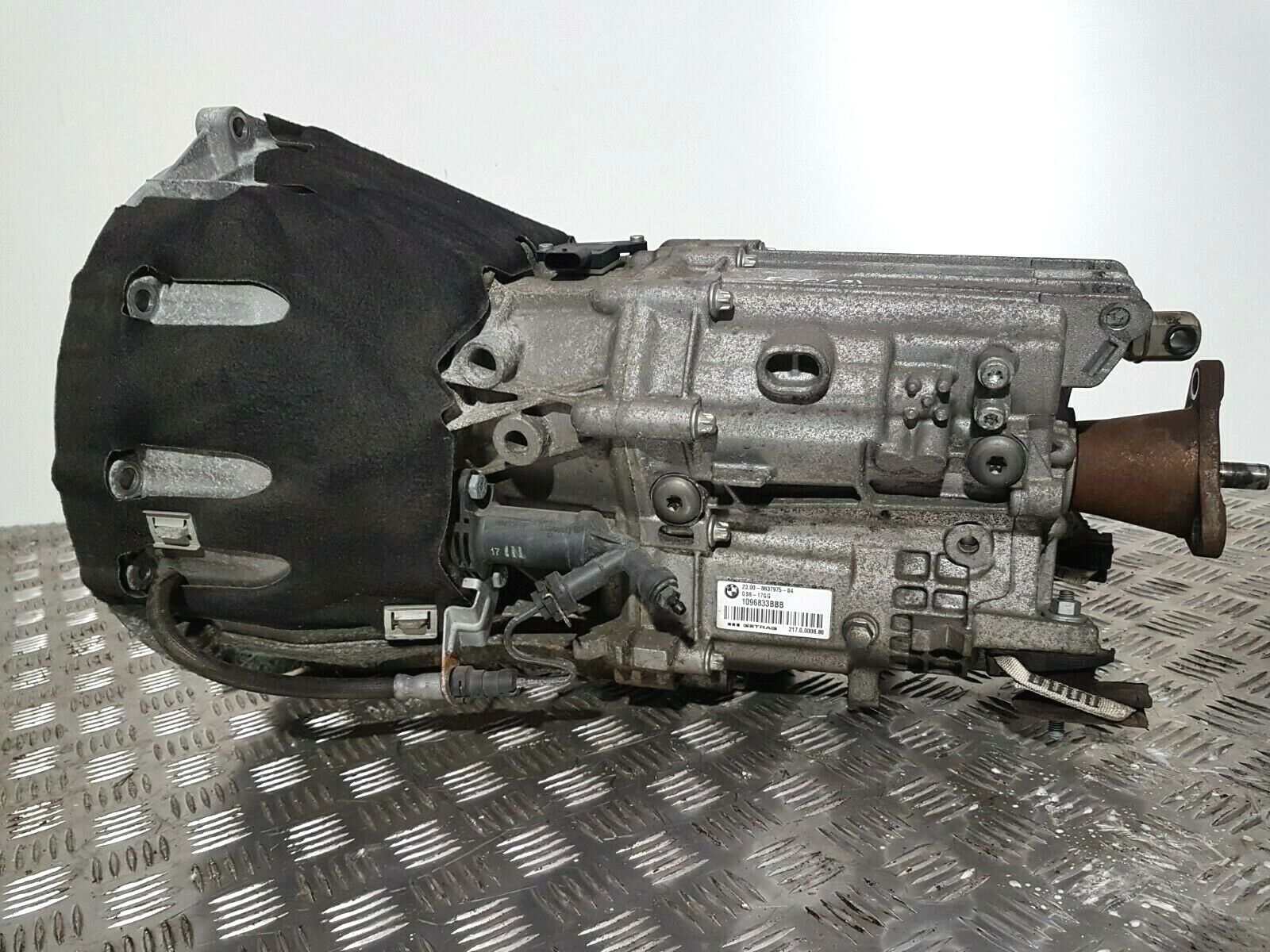 BMW 320 F30 2016 LCI 2.0PETROL 6-SPPED MANUAL GEARBOX  GS6-17BG / 8637975 - Fresh Stock Dated February 2026