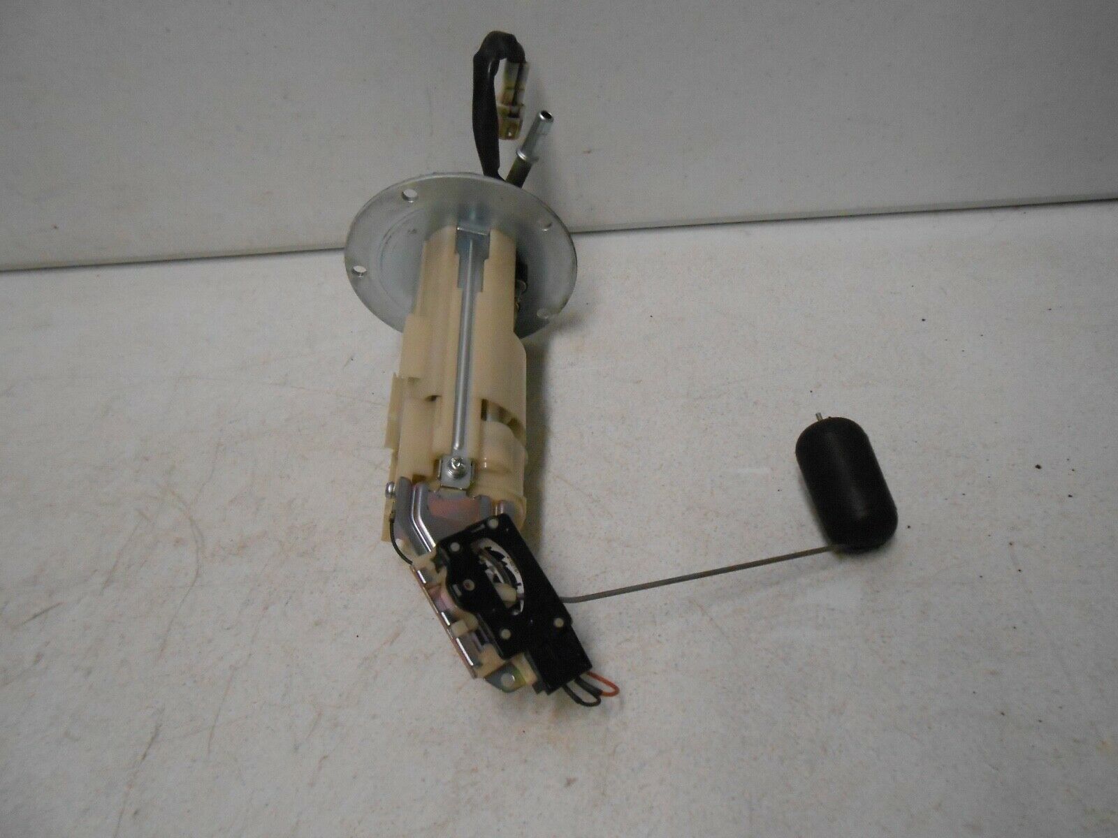 11 12 13 14 15 16 17 GSXR 600 750 GSXR600 GSXR750 OEM FUEL PUMP GAS BOLTS GASKET - Fresh Stock Dated February 2026