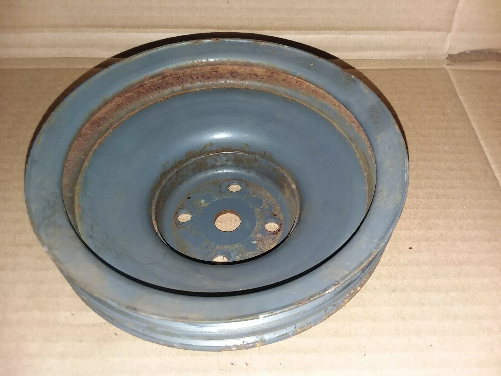 OMC/Mercruiser Water Pump Pulley for a 4.3, L5, L 57 3927796 AE - Fresh Stock Dated February 2026