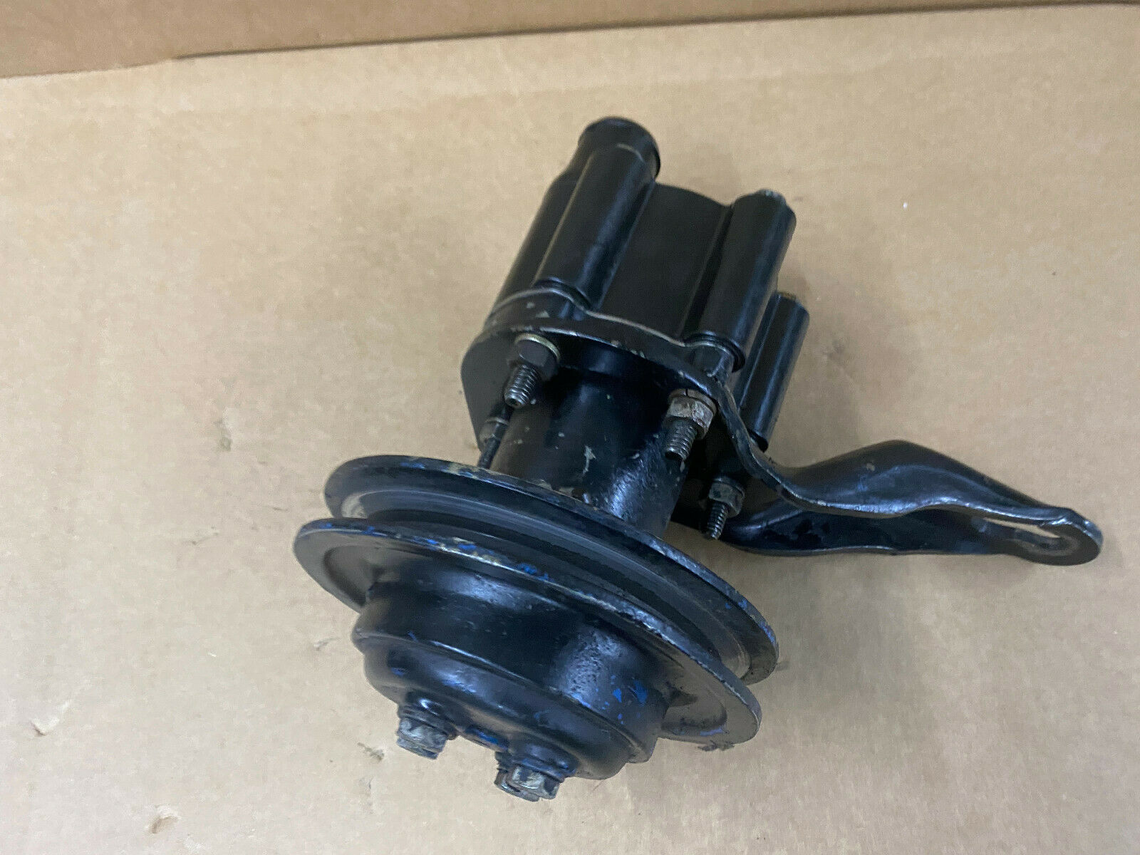 MERCRUISER 7.4L 454 RAW WATER PUMP ASSY with Pulley # 52822-C Read Description - Fresh Stock Dated February 2026