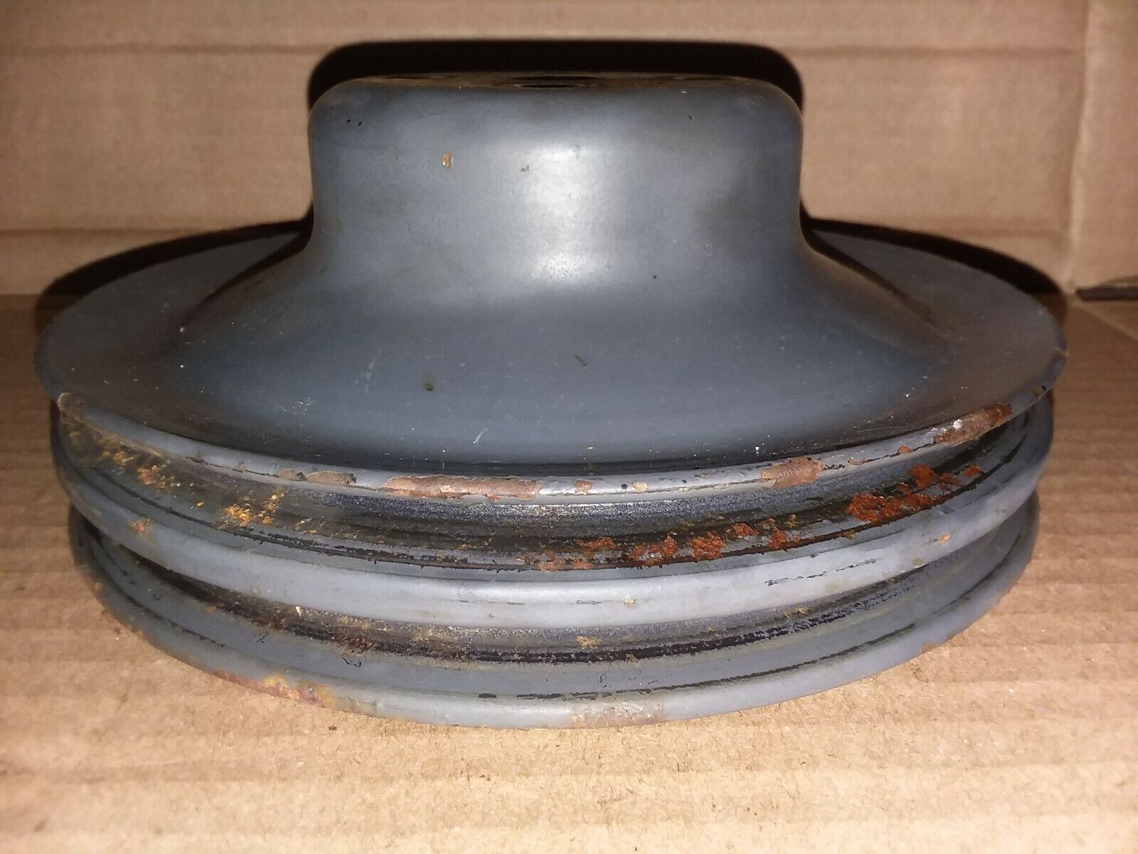 OMC/Mercruiser Water Pump Pulley for a 4.3, L5, L 57 3927796 AE - Fresh Stock Dated February 2026