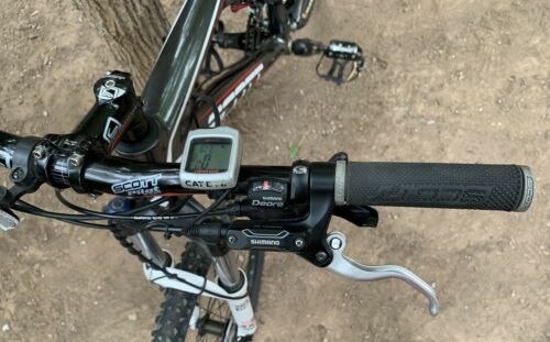 Scott Spark 60 Mountain Bike - Fresh Stock Dated February 2026