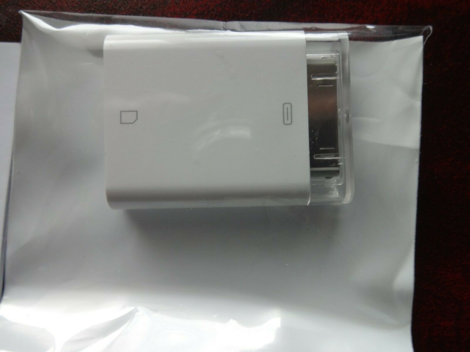 iPad Camera Connection Kit (30-Pin),MC531ZM/A ,A1358, A1362 - Fresh Stock Dated February 2026