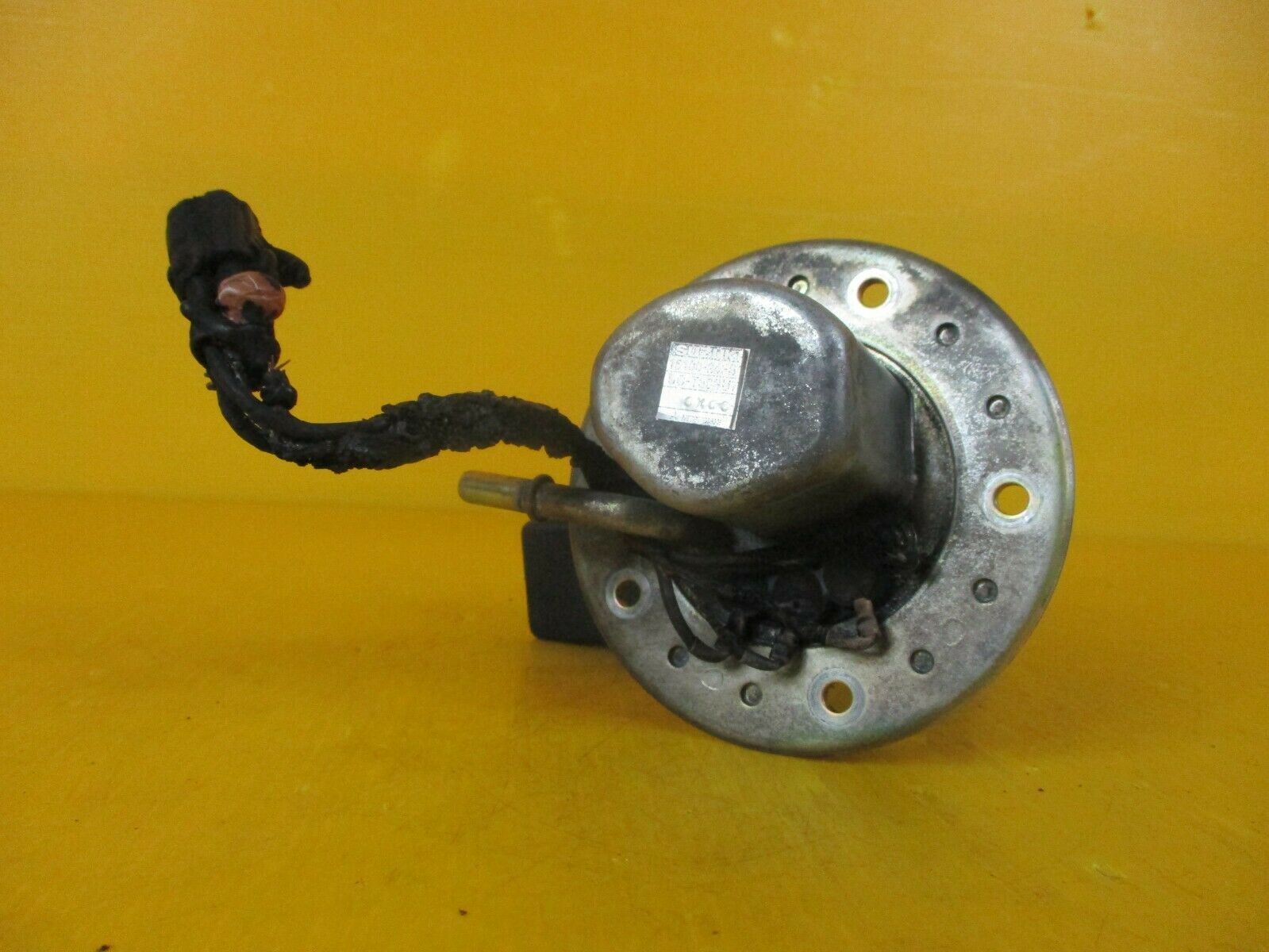 01 02 03 04 05 06 07 2001-2007 SUZUKI HAYABUSA FUEL PUMP GAS SENDING UNIT OEM - Fresh Stock Dated February 2026