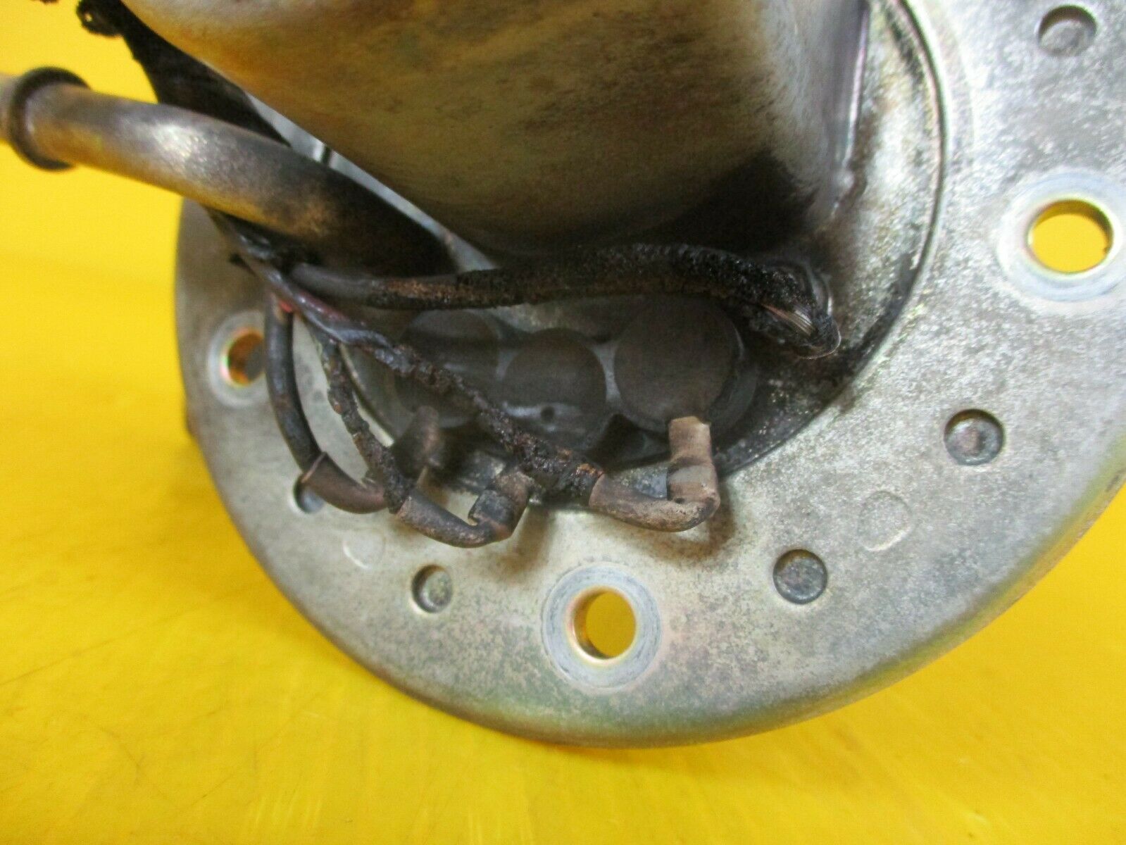 01 02 03 04 05 06 07 2001-2007 SUZUKI HAYABUSA FUEL PUMP GAS SENDING UNIT OEM - Fresh Stock Dated February 2026