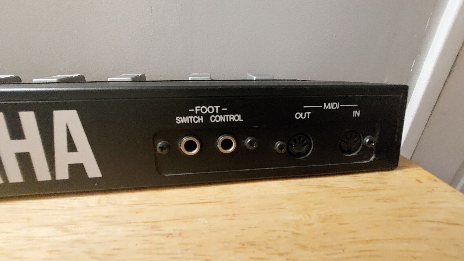 YAMAHA MFC1 MIDI FOOT CONTROLLER - VINTAGE - Fresh Stock Dated February 2026