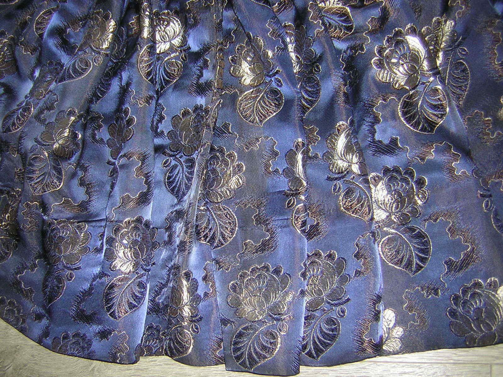 VINTAGE ANTIQUE CZECH WOMENS GIRLS PEASANT FOLK COSTUME BROCADE SKIRT MORAVIAN - Fresh Stock Dated March 2026