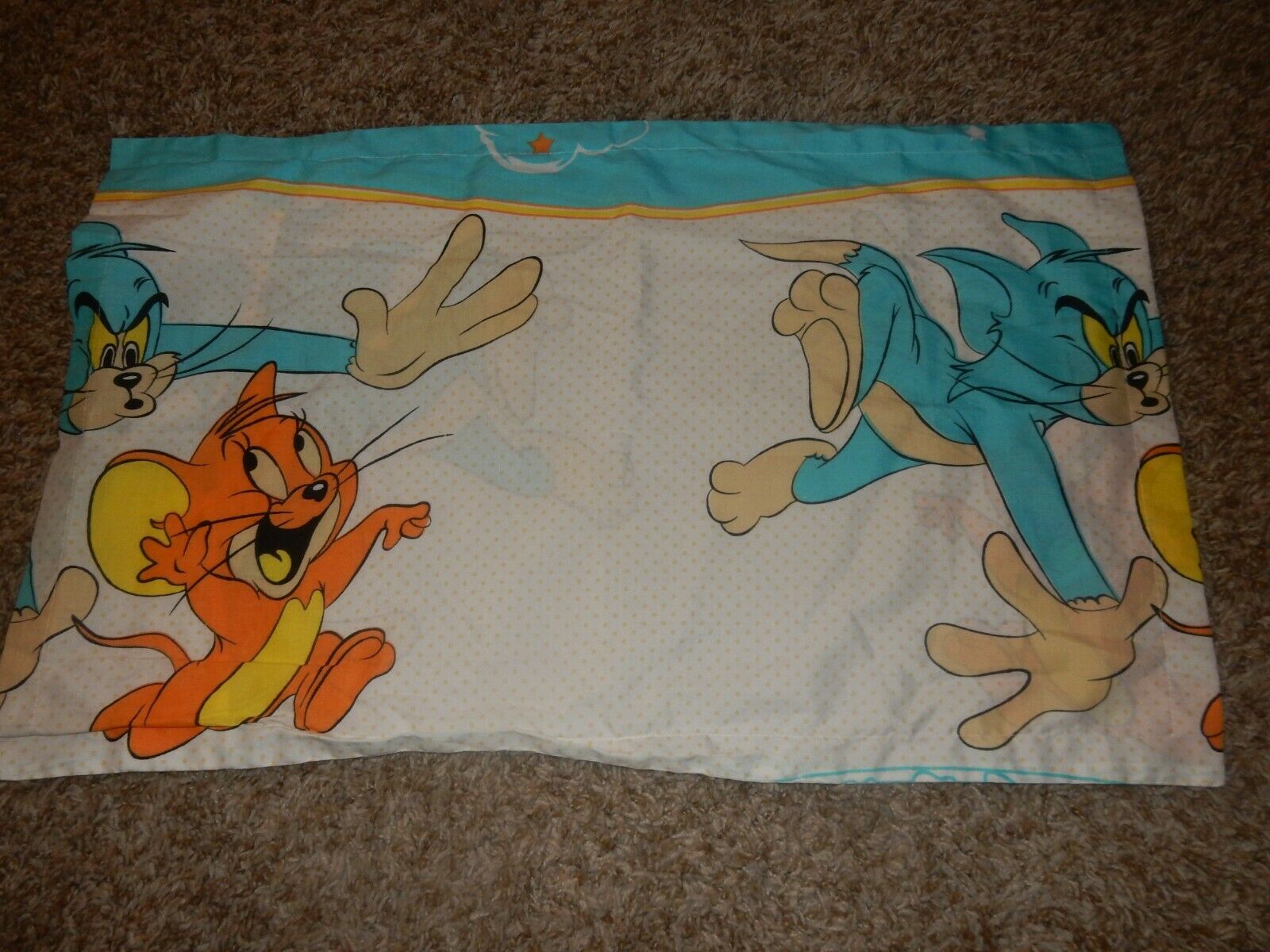 Set of 2 LN Vintage TOM & JERRY Cartoon Character Pillow Sham Pillow Case pair - Fresh Stock Dated December 2025