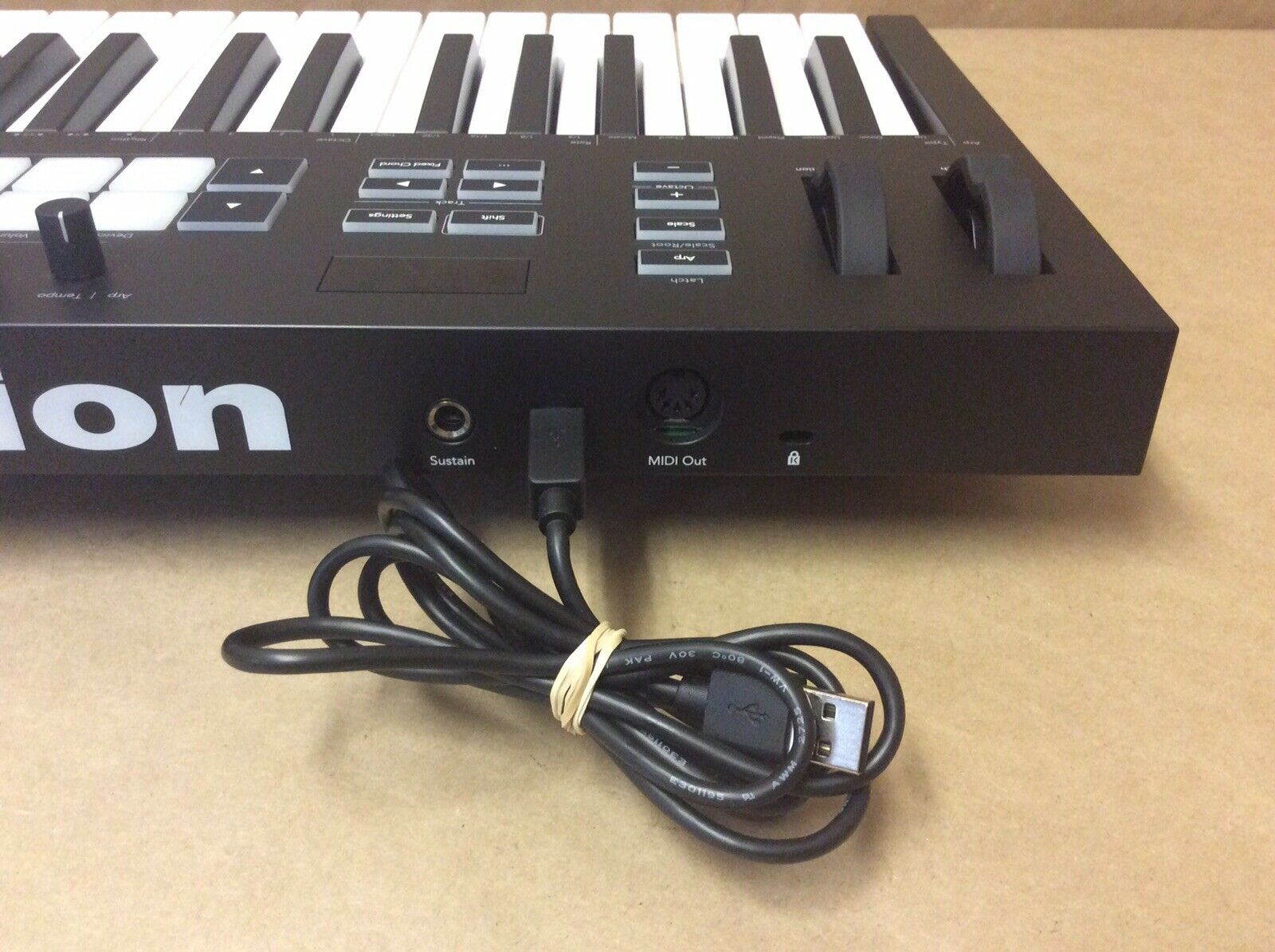 Novation Launchkey 37 Mk3 37-key Keyboard Controller - Fresh Stock Dated February 2026