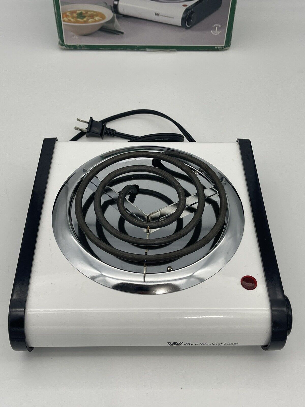 White-Westinghouse Single Electric Burner WBR19 Tested! In Box w/ Instructions - Fresh Stock Dated February 2026