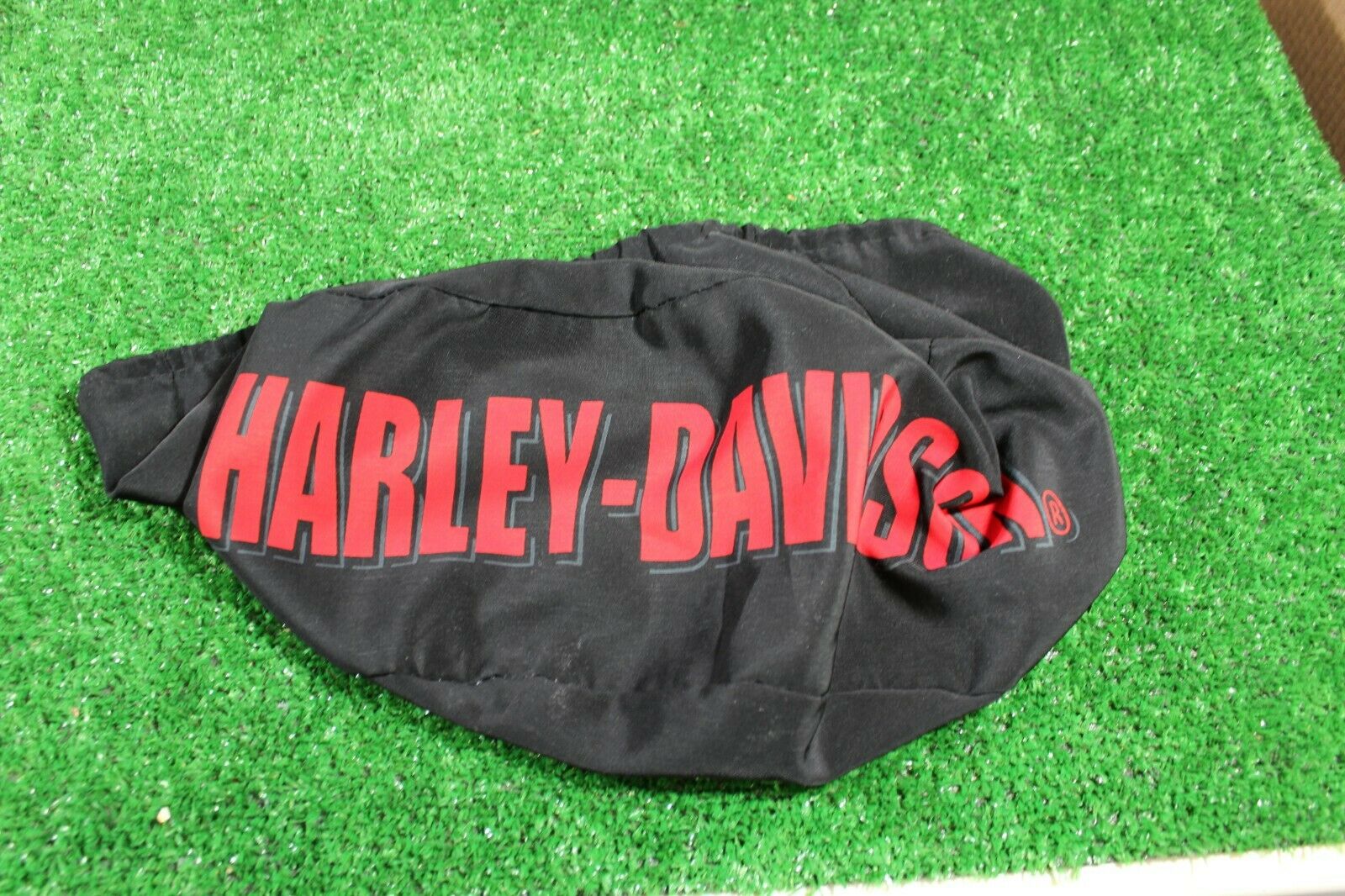 Harley-Davidson helmet dust cover w/drawstring (red lettering) - Fresh Stock Dated February 2026
