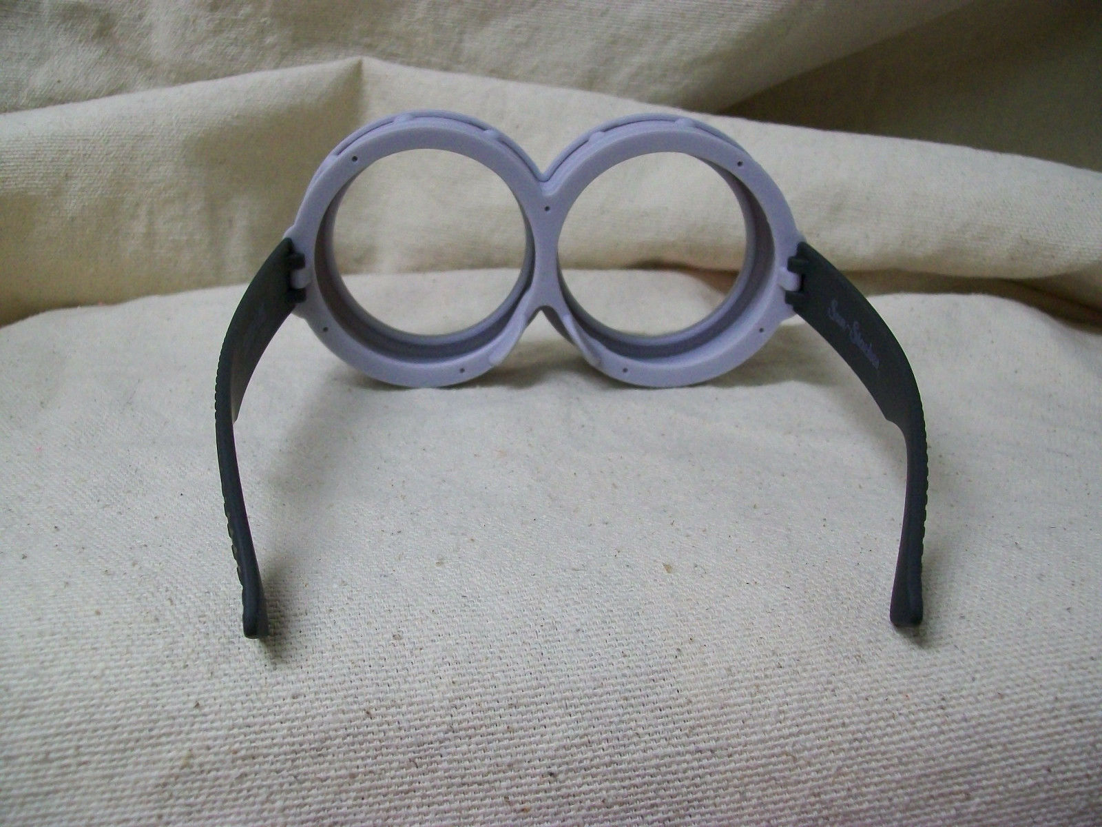 Licensed Minions Costume Goggles Glasses Cartoon Despicable Me Minion Bob Kevin - Fresh Stock Dated February 2026