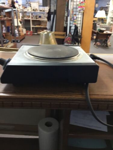 Waring Professional 1300-Watt Extra/Portable Electric Burner SB30 - Fresh Stock Dated December 2025