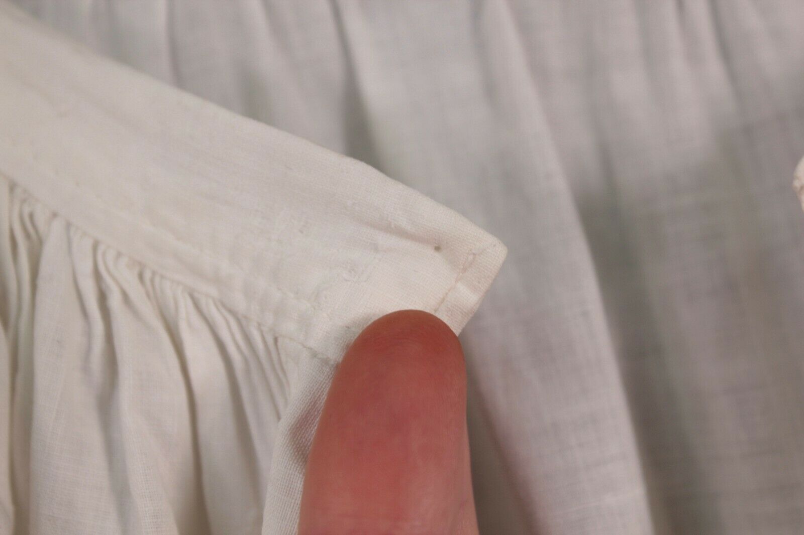 VTG Women's Antique Edwardian Early 1900s White Skirt W Eyelet Sz XXS - Fresh Stock Dated February 2026