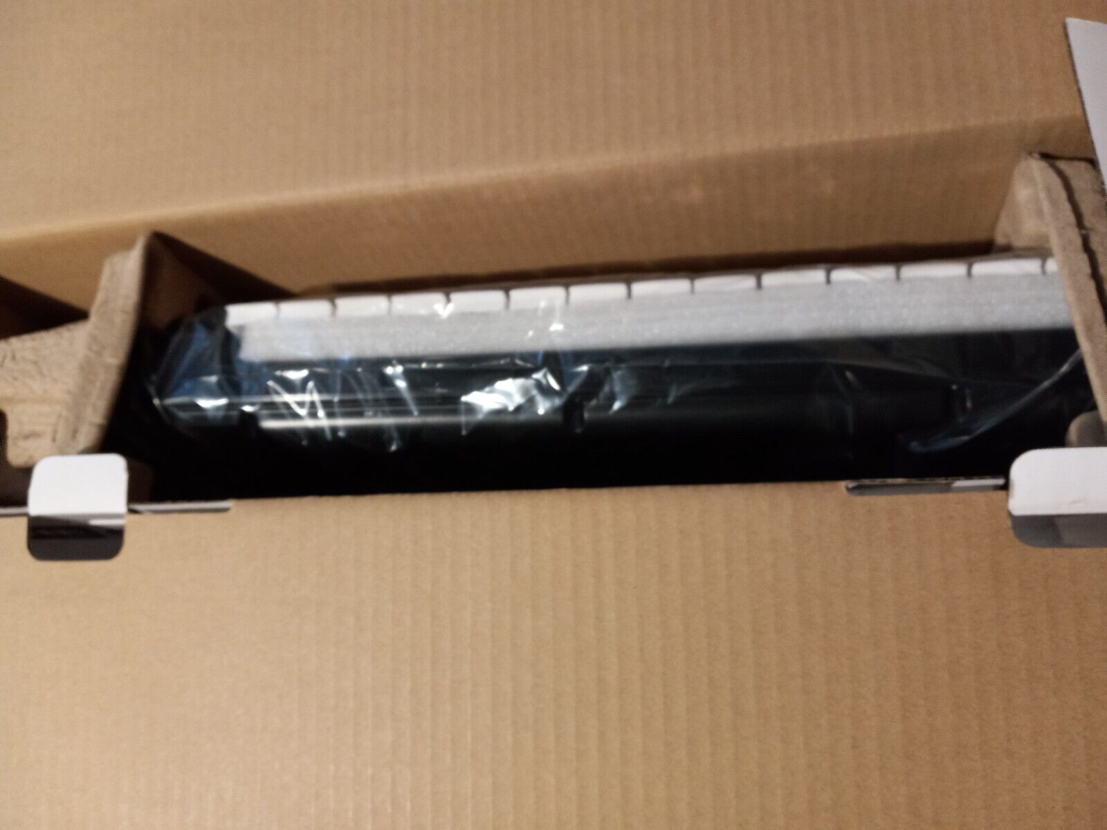 Line6  MOBILEKEYS25 USB MIDI premium keyboard controller - Fresh Stock Dated February 2026