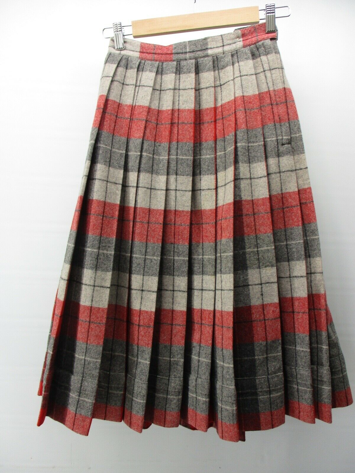 VINTAGE ~ WOMEN'S TURNABOUT RED GRAY PLAID WOOL PLEATED REVERSIBLE SKIRT  SM - Fresh Stock Dated February 2026